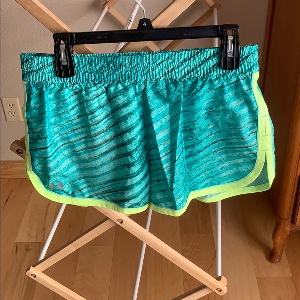 Running shorts
